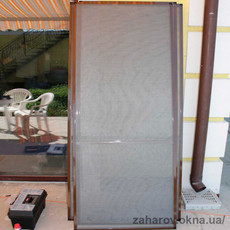 Москитные сетки для пластиковых окон