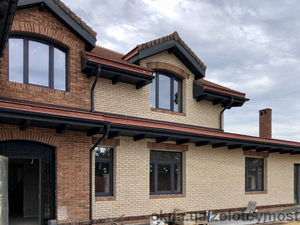 Будинок &mdash; ЯК Вікна