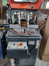 Продам пилку для алюмінію Axion