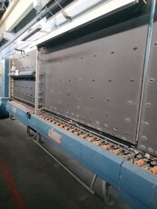 Продам линию мойки стекла Lisec