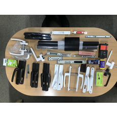 Якісні натискні гарнітури ✓ Ручки для пластикових і алюмініє