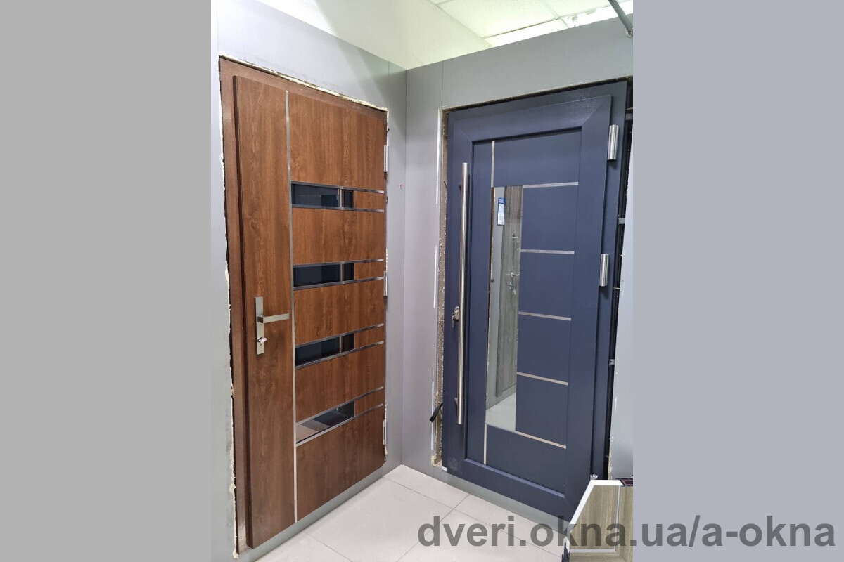 Новинка в асортименте: двери с HPL _панелями