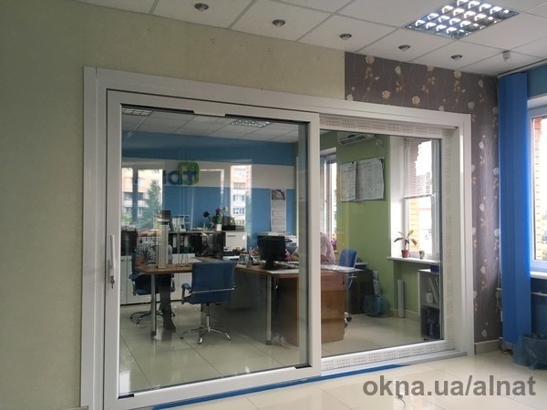 Новинка українського віконного ринку — портал Rehau Synego HST