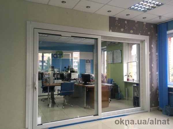 Новинка на украинском оконном рынке — портал Rehau Synego HST Новинка на украинском оконном рынке — портал Rehau Synego HST
