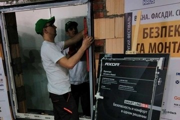 Испытания фурнитуры AXOR на противовзломность