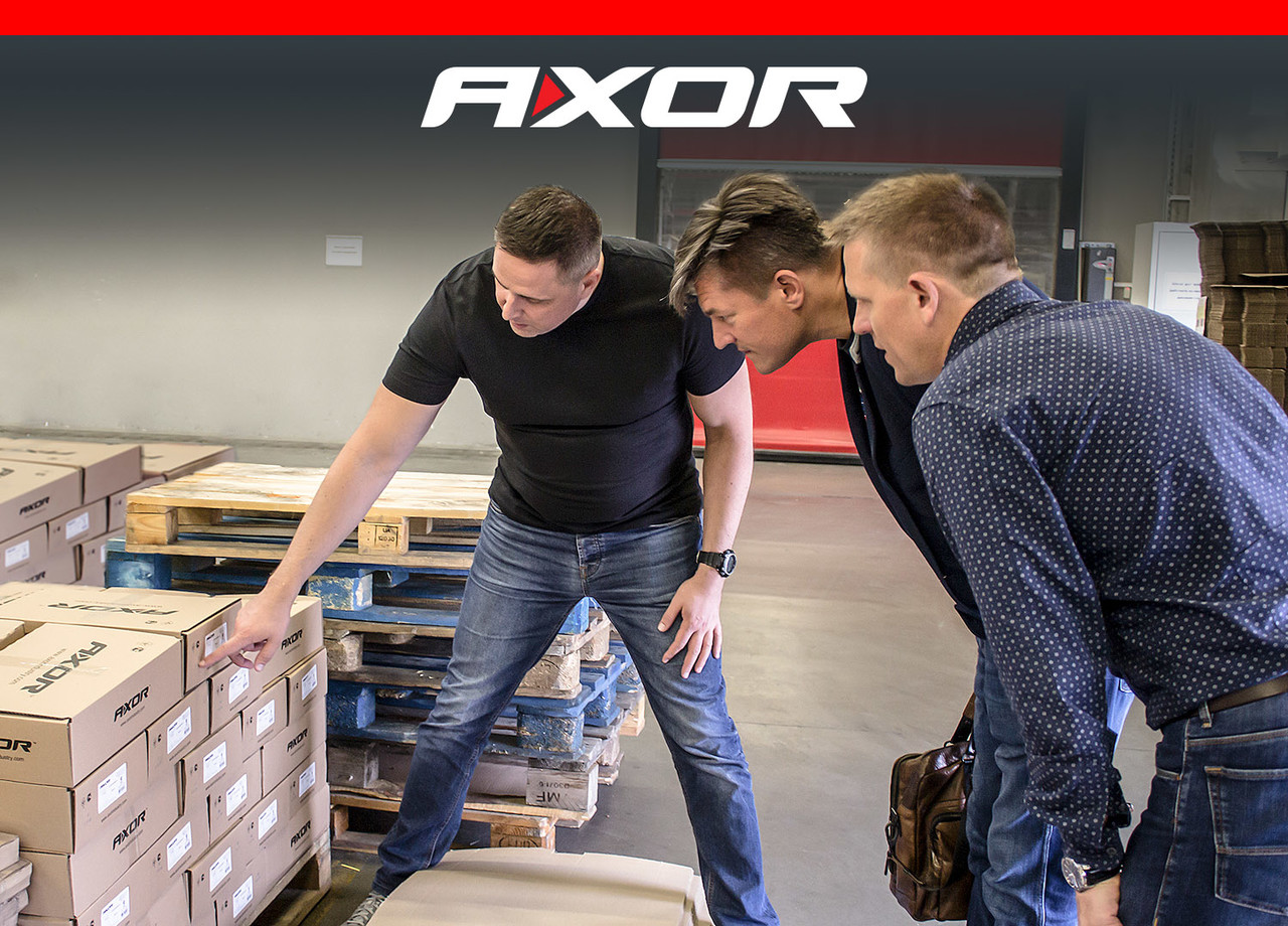 Representative of the leading laboratory in Poland visited the AXOR plant