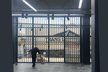 Борцов начал изготовление раздвижных решеток для фасадного остекления