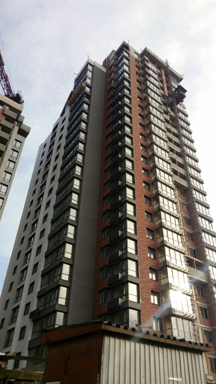 Darwin Ukraine остекляет ЖК "West House"