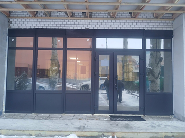 Завершены работи по установке входной группы Антрацит