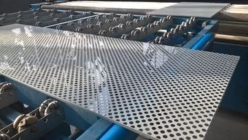 Новий верстат шовкотрафаретного друку в компанії Глас Трьош Київ