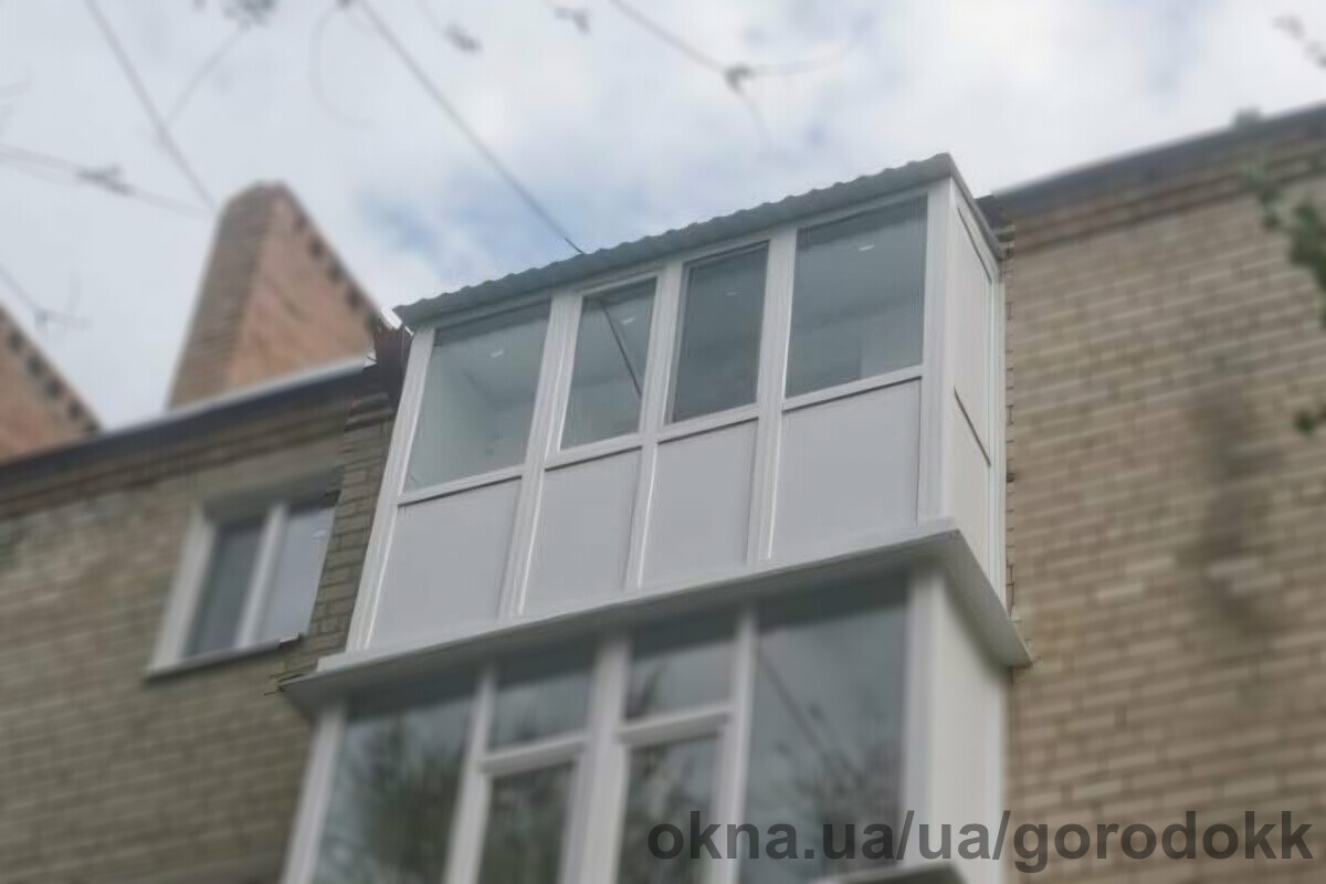 Компанія «Городок» замінила французький балкон у Павлограді за програмою єВідновлення