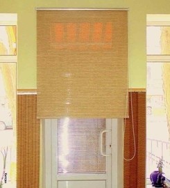 В продаже обновленная коллекция рулонных штор из шикатана и других естественных тканей