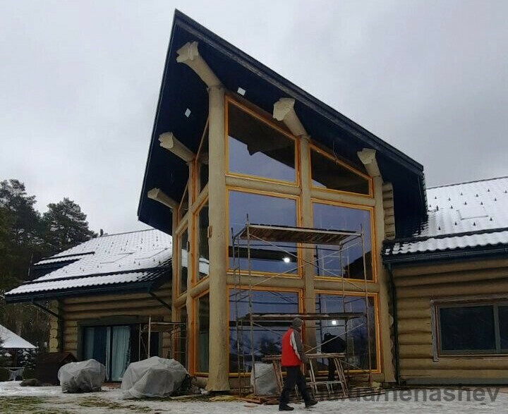 ФРАМ Житомир изготовил и установил видовые окна в сруб