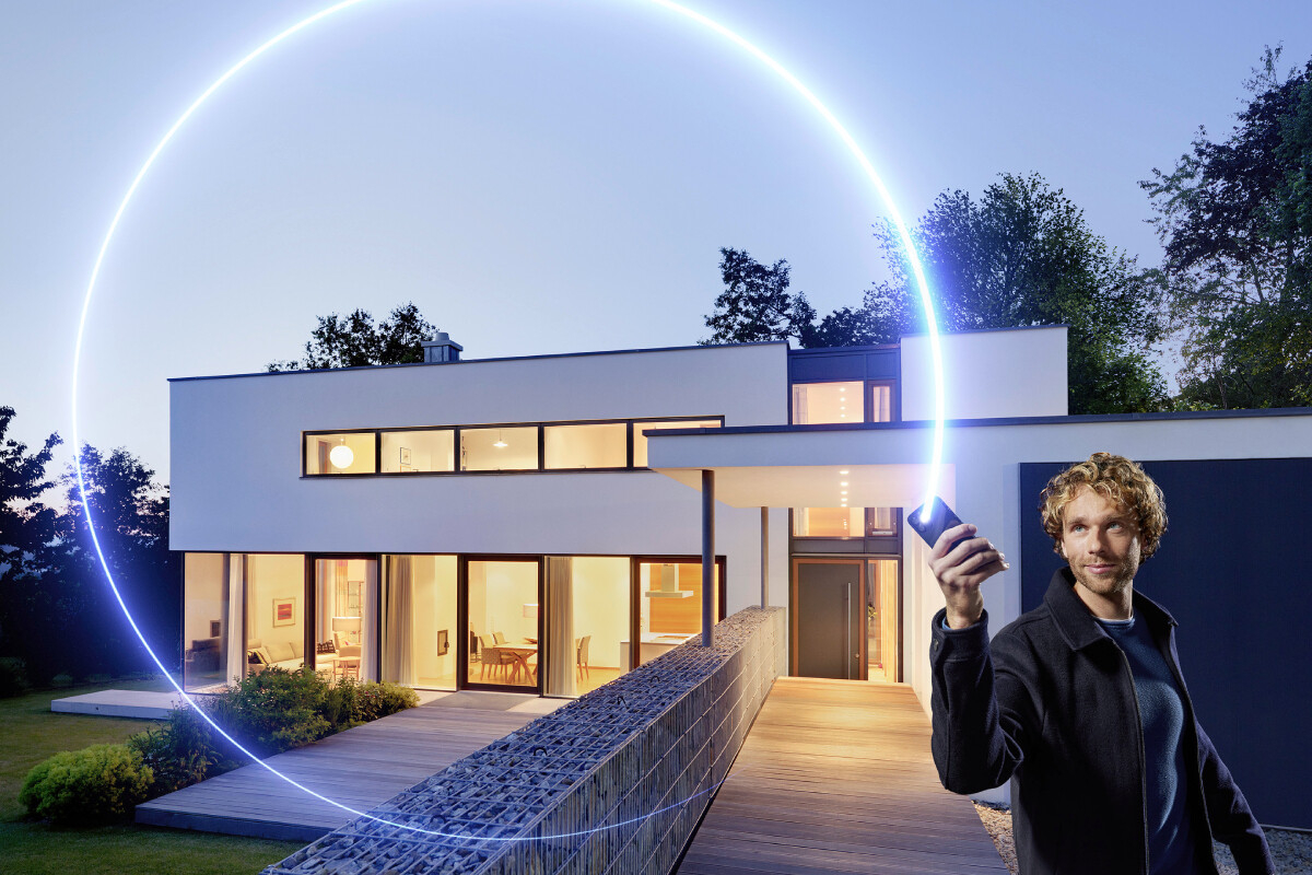 SIEGENIA hat ein zentrales Steuerungssystem für Smart Home Produkte entwickelt