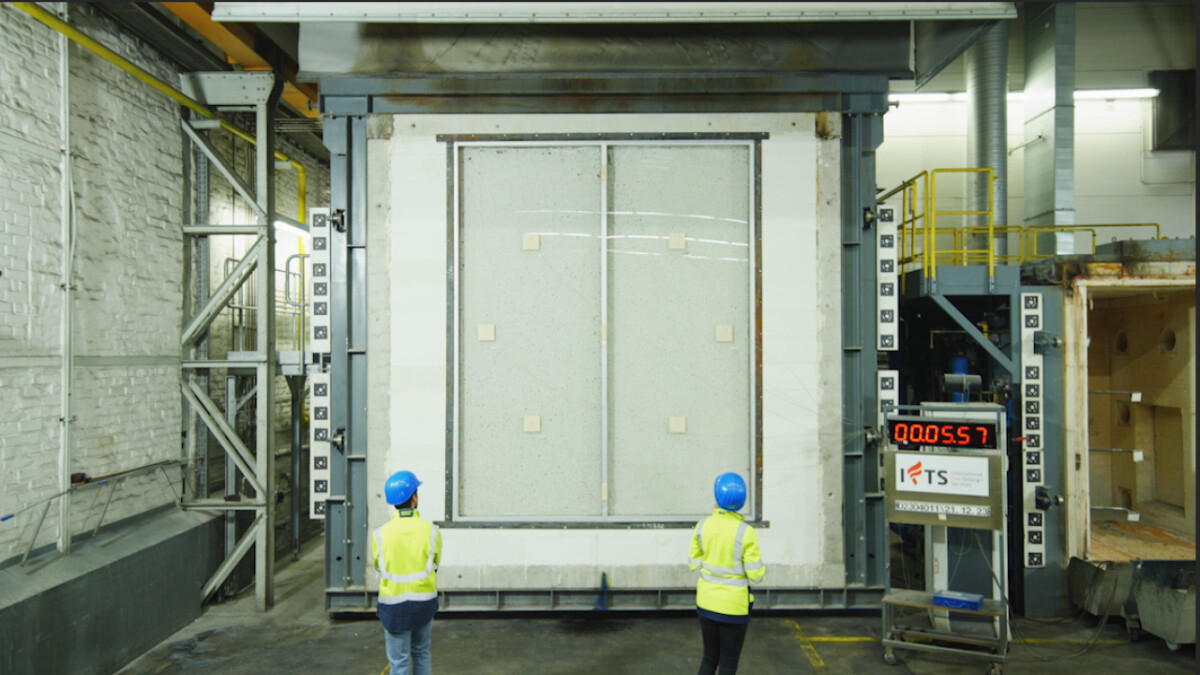 Vetrotech Saint-Gobain's subsidiary has acquired a 4x4 m furnace for fire resistance testing