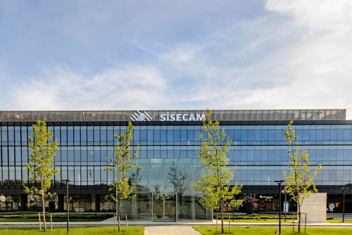 Sisecam інвестує у виробництво енергоефективного та архітектурного скла
