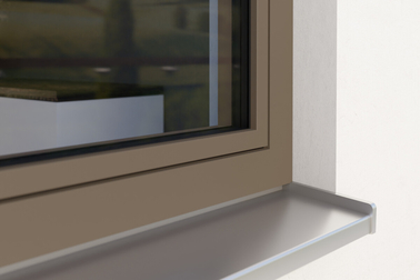 Профільна система GEALAN-LINEAR тепер доступний у зміщеному виконанні