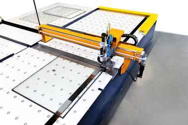 Нова системна HEGLA автоматично розбирає старі або дефектні склопакети на непошкоджені компоненти