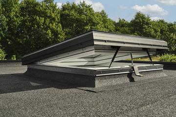 VELUX випускає вікно для плаского даху зі стандартним скляним модулем