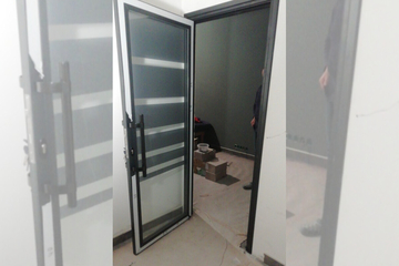 Новинка! Алюмінієві міжкімнатні двері без порогу від нашого заводу в Києві