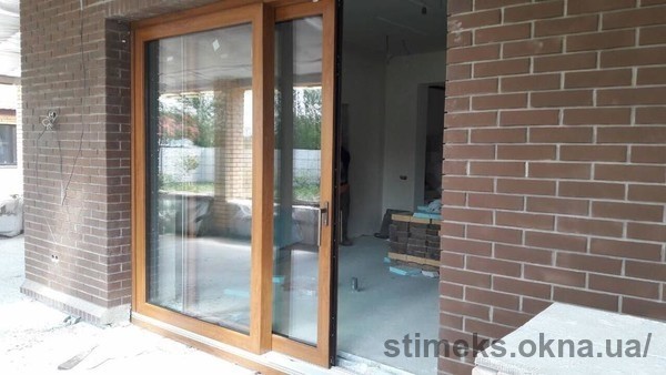 Стімекс пропонує ексклюзивну систему підйомно-розсувних вікон, дверей Kommerling PremiDoor 88+