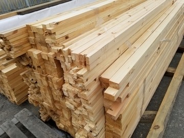 У продажу з'явилися лісопиломатеріали