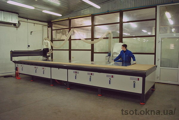 Компания «Паритет» приобрела единственный на юге Украины станок по обработке композитных алюминиевых панелей с ЧПУ  LEPUS-I
