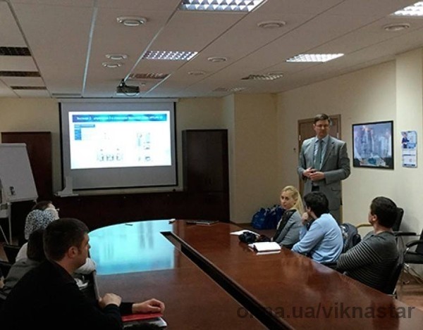 Колектив Компанії Вікна-Стар пройшов навчання на семінарі, організованому Века Україна