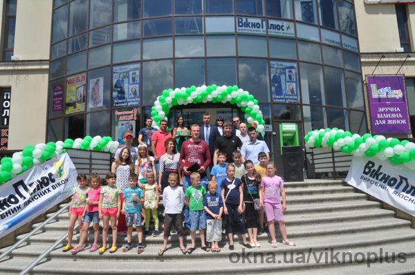 ТМ "ВікноПлюс" відкрила фірмовий салон у Надвірній