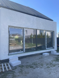 WDS SL76 sliding system — a practical solution for terraces, balconies and panoramic glazing