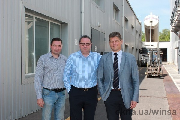 Акционер и генеральный директор концерна Deceuninck Франсис Ван Экхаут посетил российское предприятие «Декёнинк Рус» в Протвино.