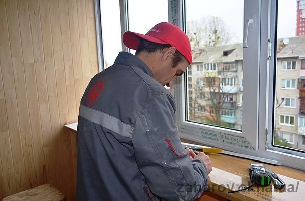 Ремонт балкона под ключ доступен теперь и в городе Вышгород!
