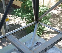 Зварювання виносу по підлозі