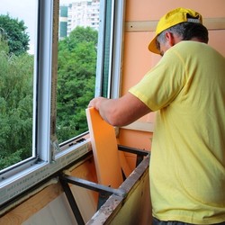 Утеплення балконів екструдованим пінополістиролом.