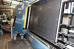 Стеклопакетная линия Lisec 1600 х 2500 с газ прессом