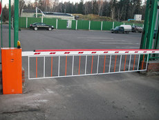 Шлагбаумы и болларды