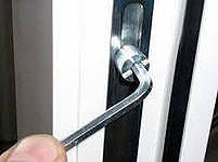 Ремонт окон. Регулировка окна/двери