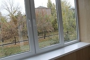 Откосы на трехстворчатое окно Откосы на трехстворчатое окно