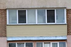 Внешняя обшивка балкона в Киеве