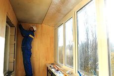 Скління лоджії 3 метра профілем Rehau