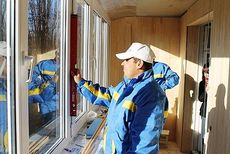 Остекление балкона Позняки