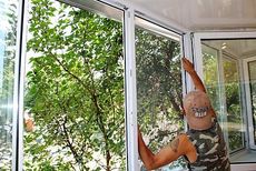 Остекление балкона на Позняках