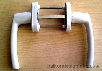 Замена ручки оконной Замена ручки оконной