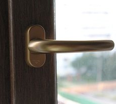 Замена оконных ручек в Киеве