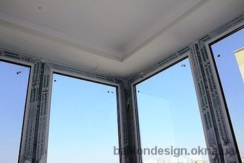 Регулировка верхней петли пластикового окна