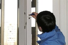 Регулировка фурнитуры Roto пластиковых окон