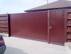 Изготовление откатных ворот любой сложности и конфигурации