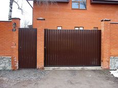 Ворота из гладкого листа