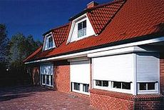 Пружинно-инерционный механизм