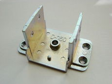 Соединитель импоста Д-050 на 5-и кам. профиль "Wintech"